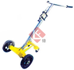 可調(diào)式油桶搬運(yùn)車