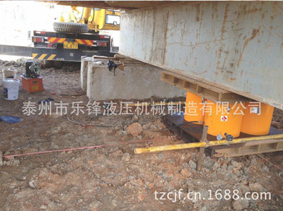 樁基檢測(cè)液壓千斤頂